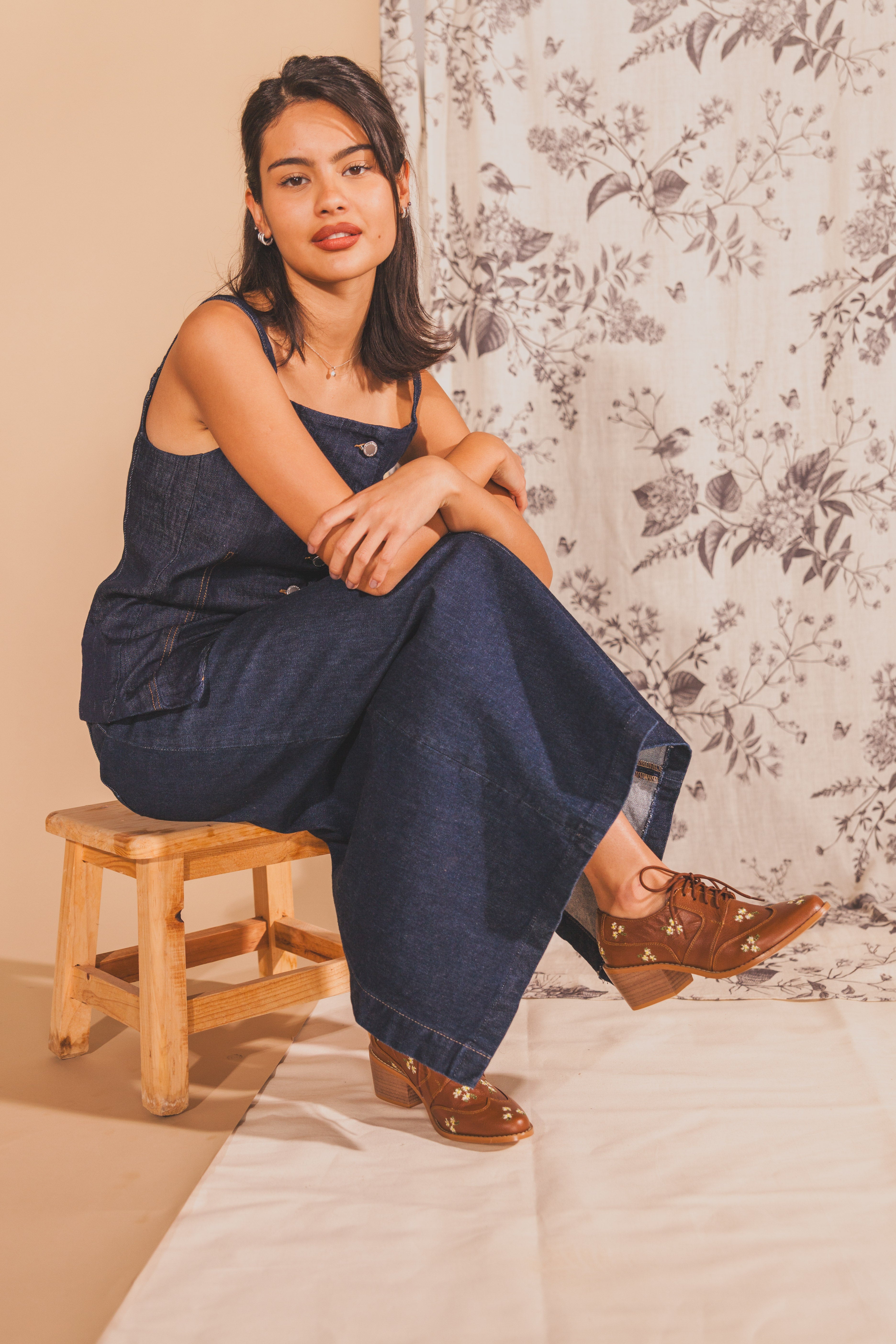 Leonor café flores