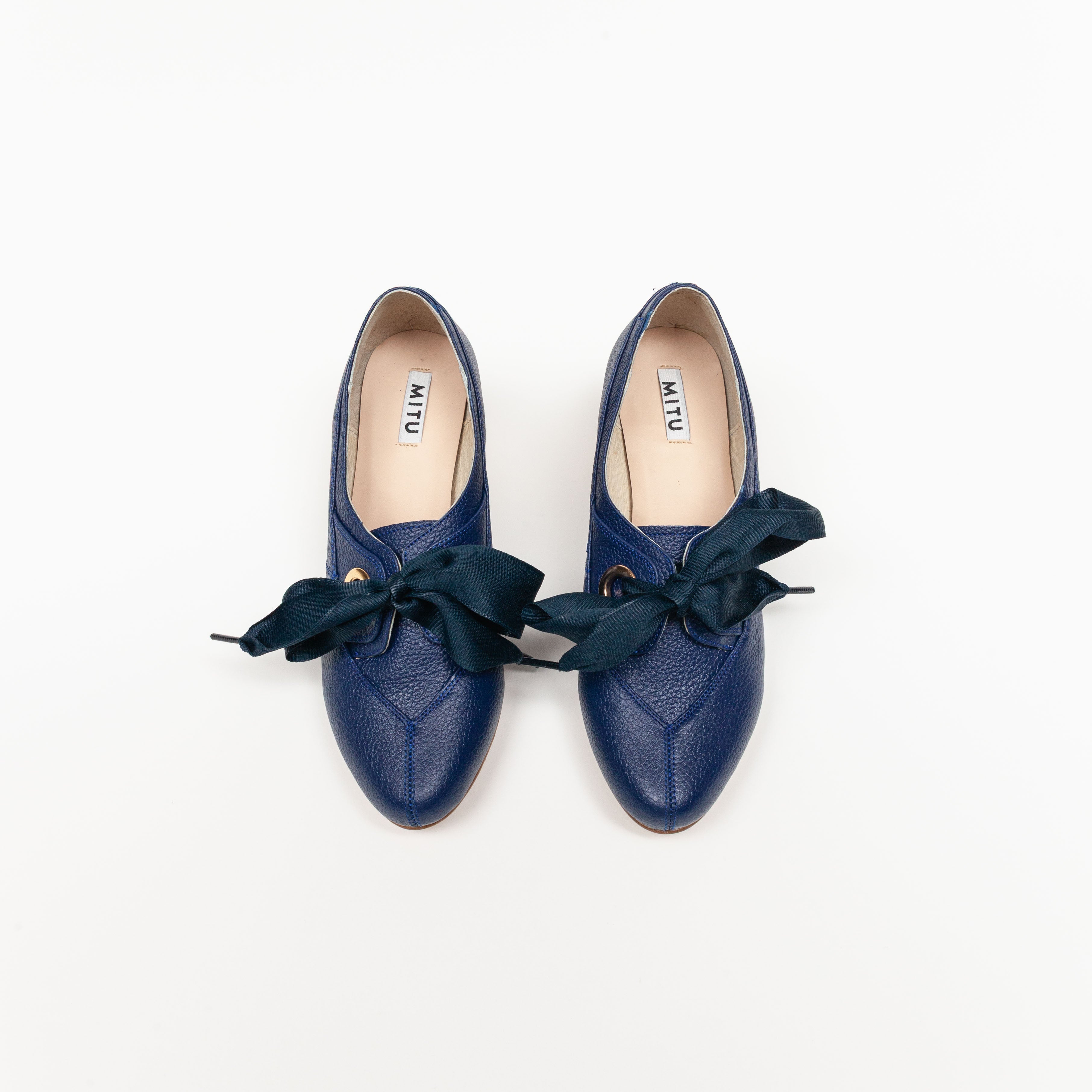 Nuevo - Victoria Azul Marino
