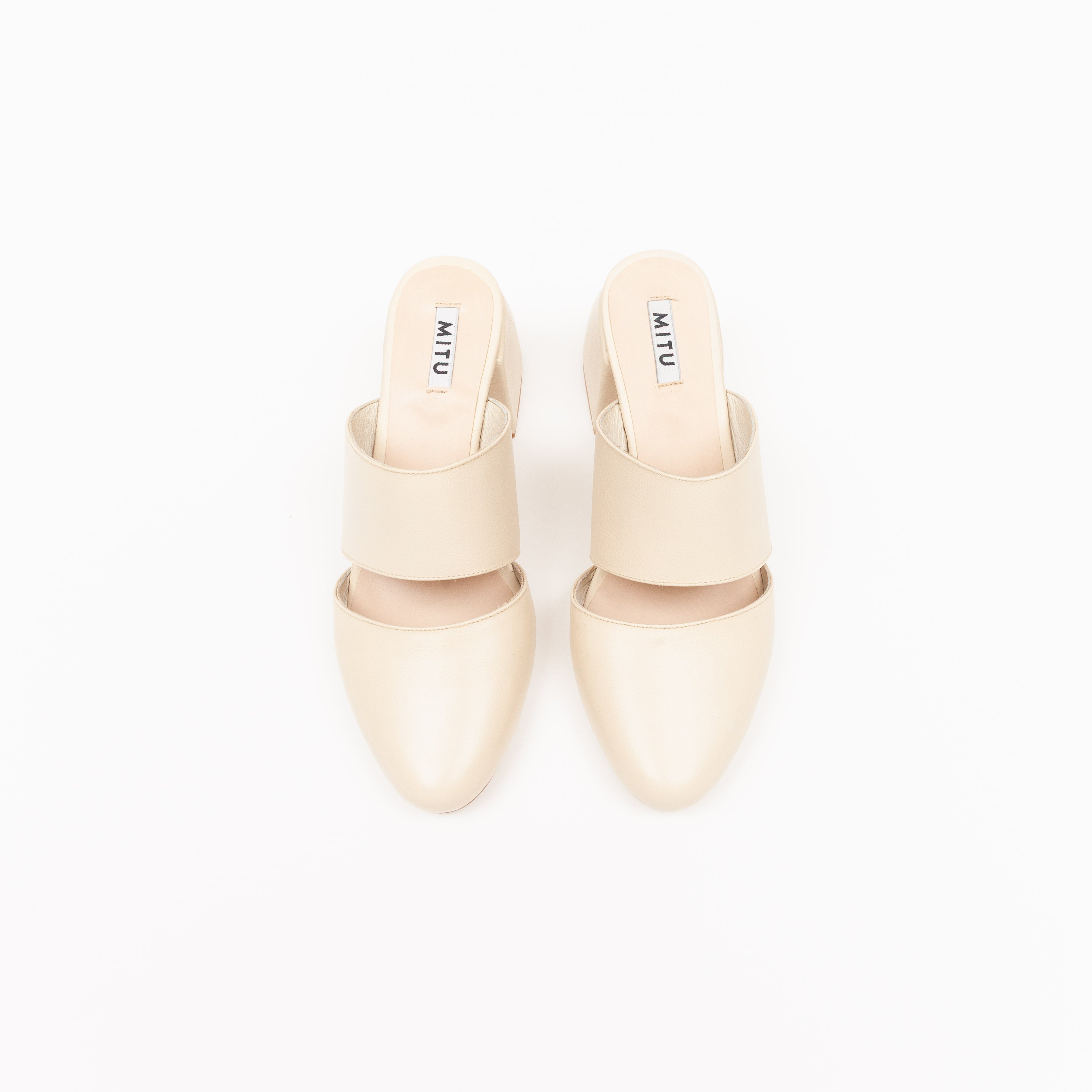 Nora Beige