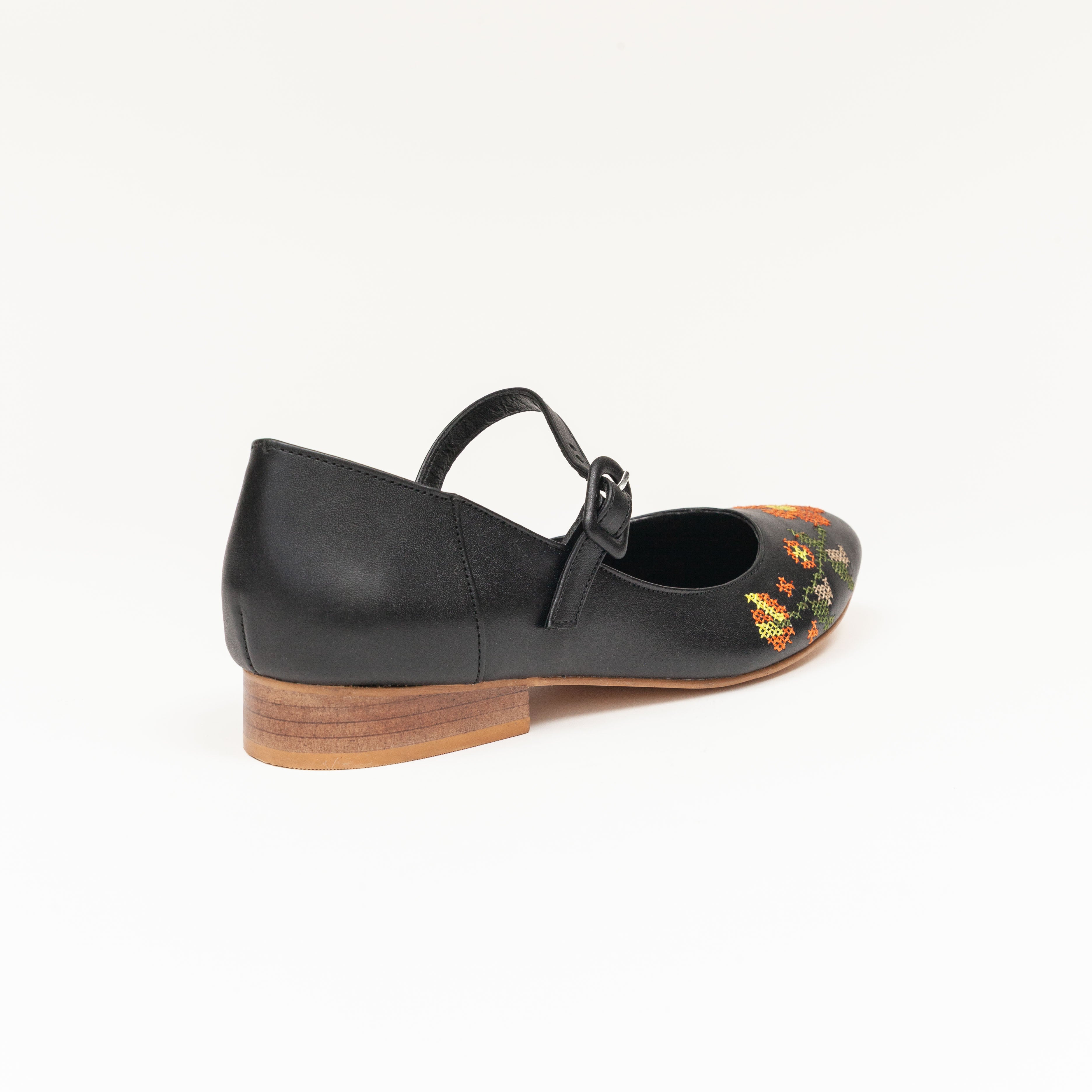 Lola Negro Flores