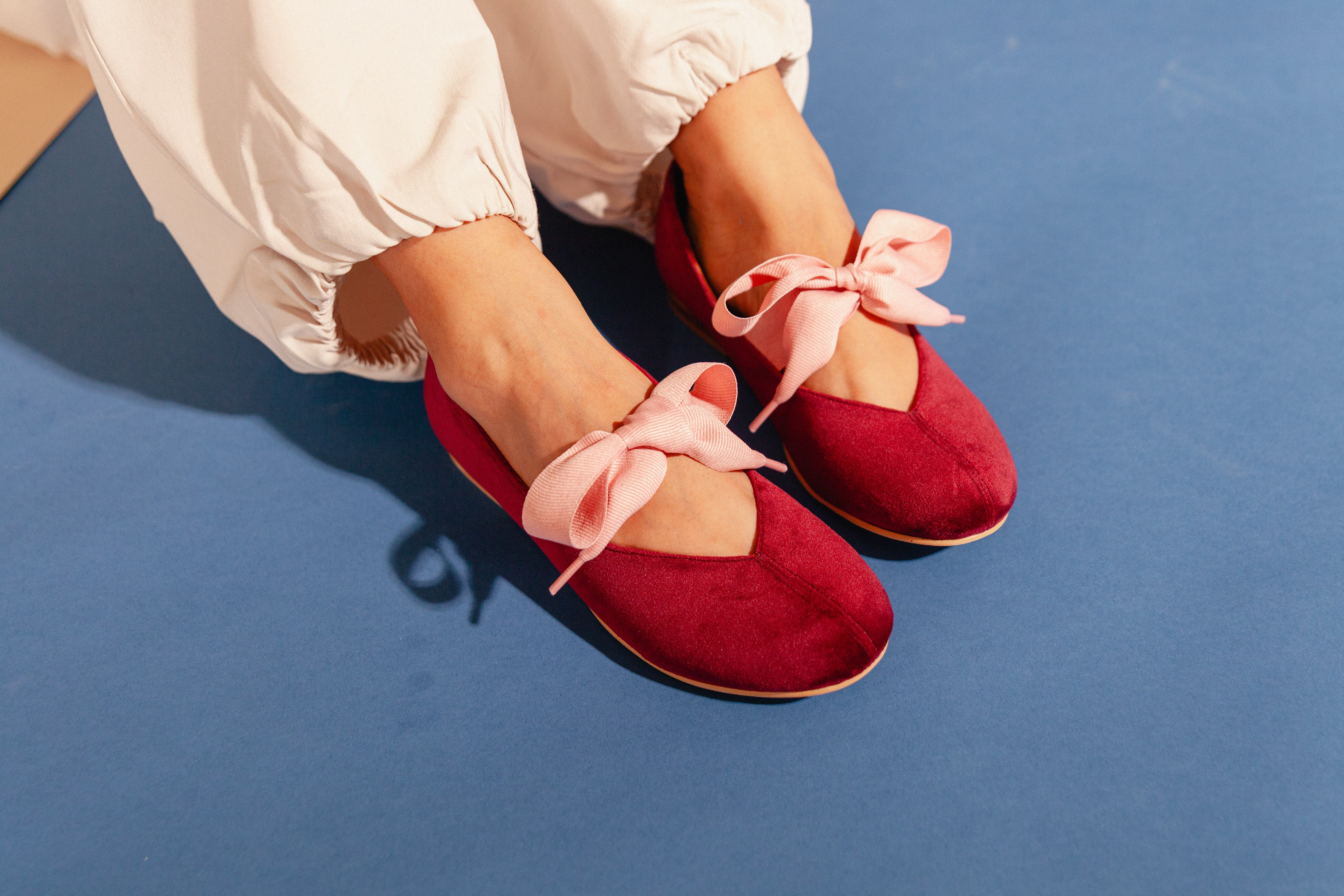 Zapatos de terciopelo para mujer MITU — flats y mary janes de piel artesanal hechos en México