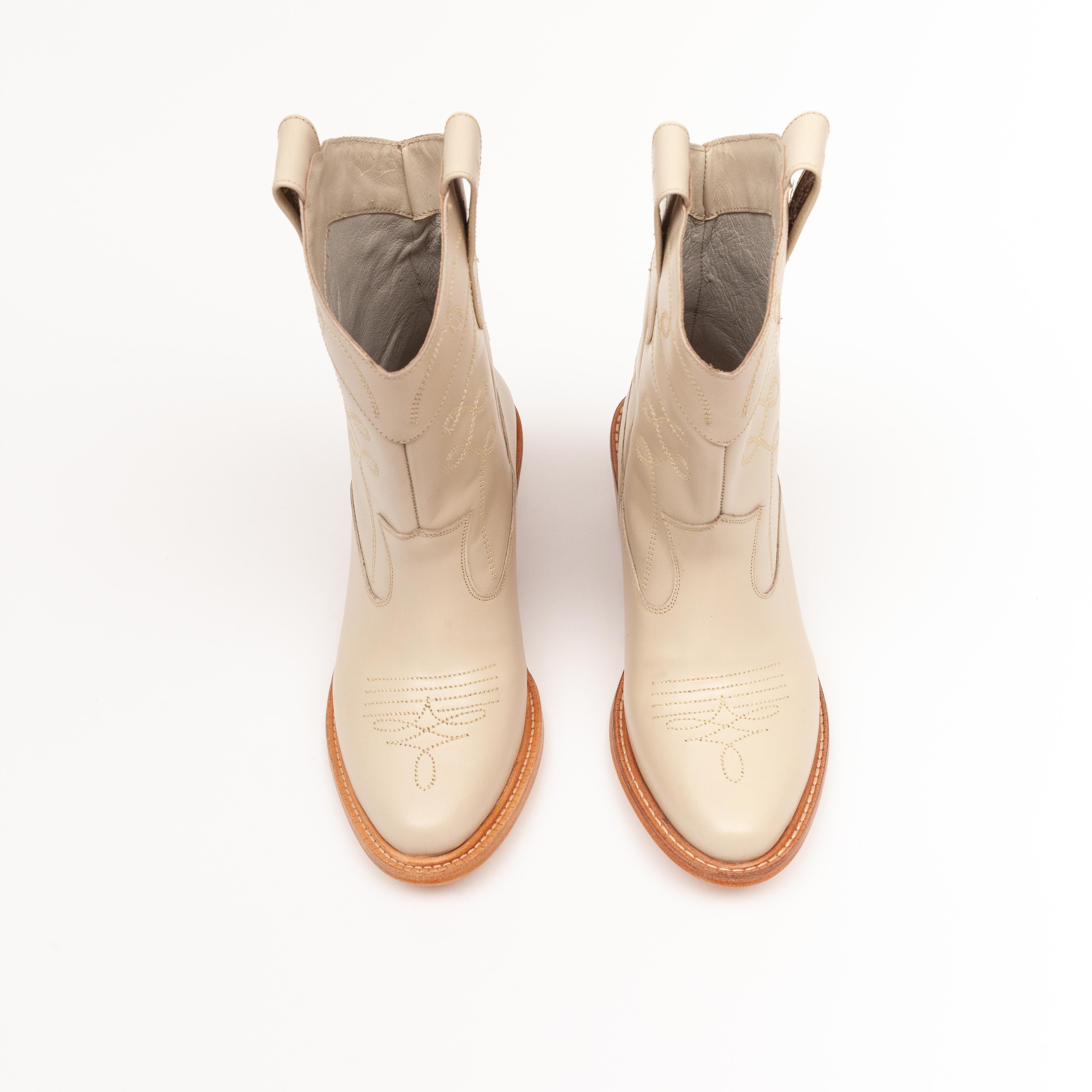 Alia Beige